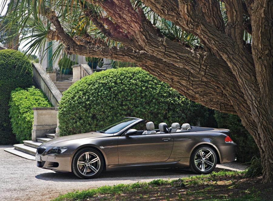  BMW M6 Convertible 2007 года  (фото 61 из 89)